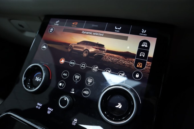 2025 Land Rover Range Rover Velar