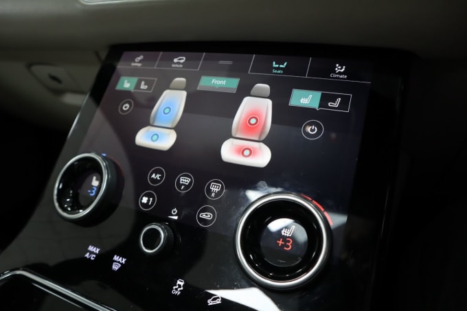 2025 Land Rover Range Rover Velar