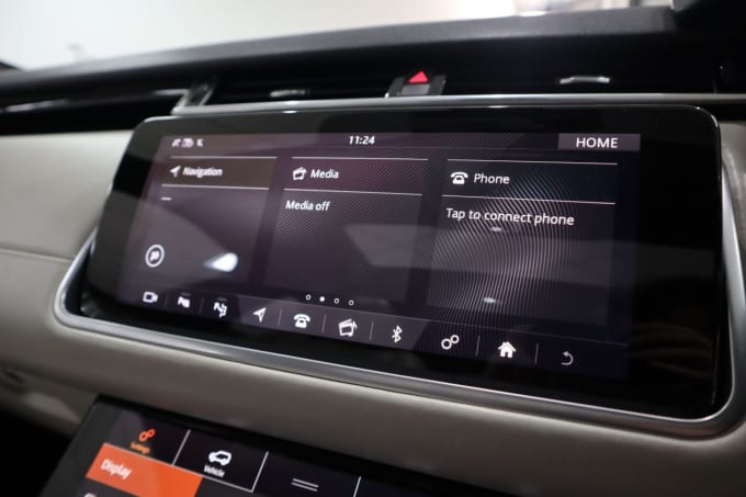 2025 Land Rover Range Rover Velar