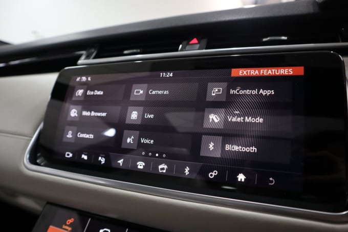 2025 Land Rover Range Rover Velar