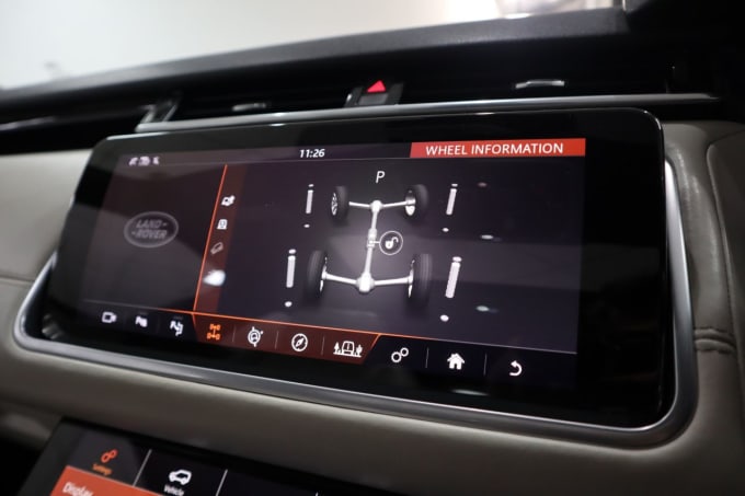 2025 Land Rover Range Rover Velar