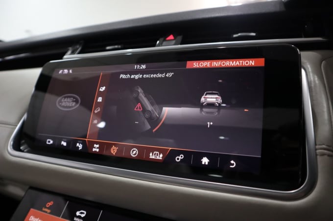 2025 Land Rover Range Rover Velar