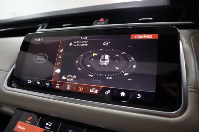 2025 Land Rover Range Rover Velar