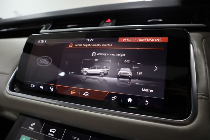 2025 Land Rover Range Rover Velar