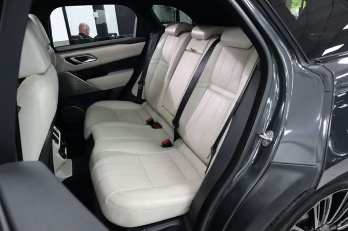 2025 Land Rover Range Rover Velar