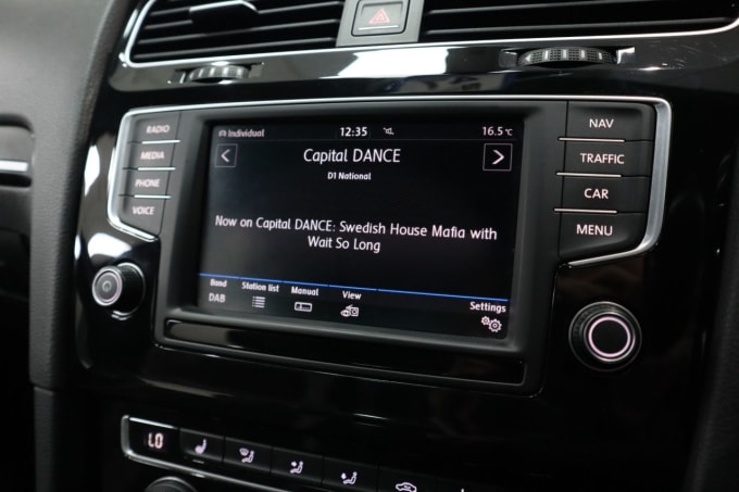 2016 Volkswagen Golf