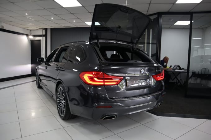 2025 BMW 5 Series