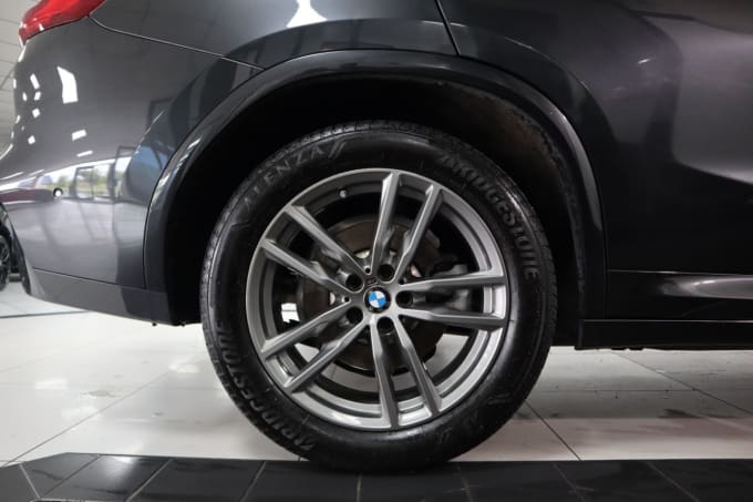 2025 BMW X4