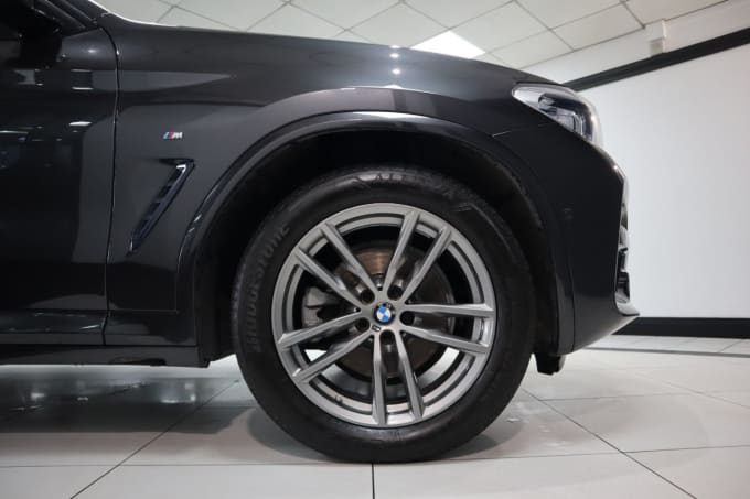 2025 BMW X4