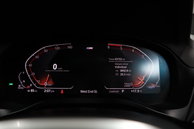 2025 BMW X4