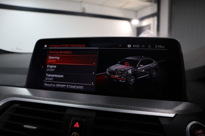 2025 BMW X4