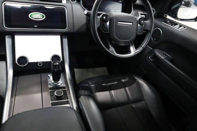 2025 Land Rover Range Rover Sport