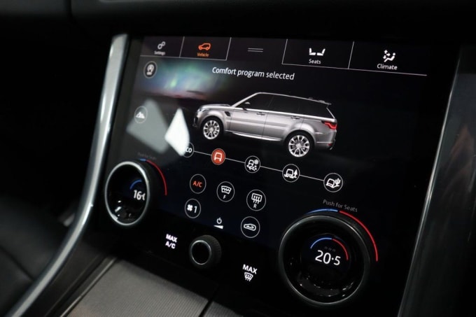 2025 Land Rover Range Rover Sport