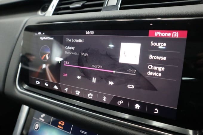 2025 Land Rover Range Rover Sport