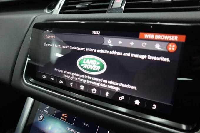 2025 Land Rover Range Rover Sport