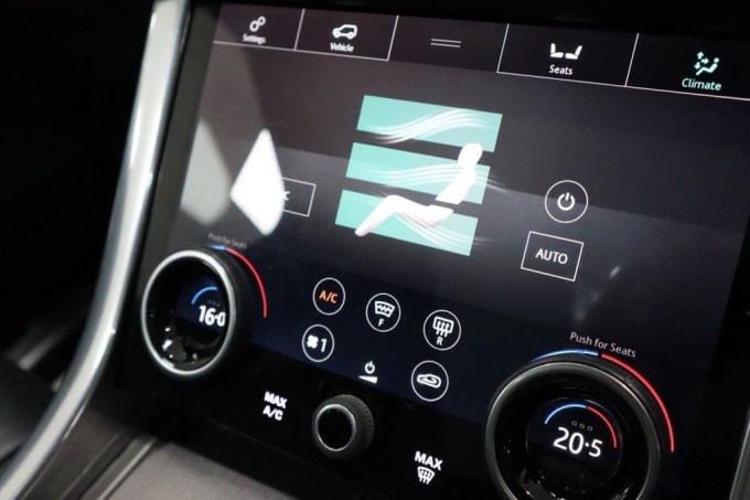 2025 Land Rover Range Rover Sport