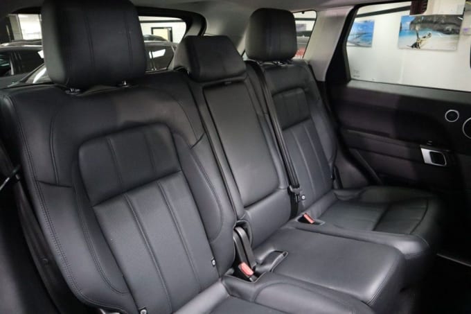 2025 Land Rover Range Rover Sport