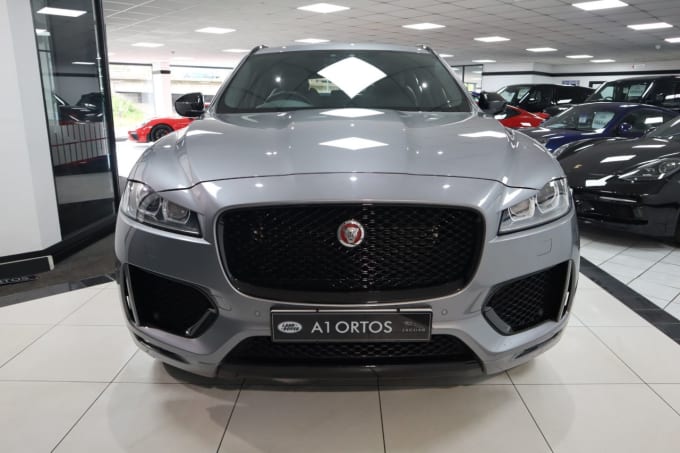 2025 Jaguar F-pace