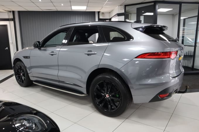 2025 Jaguar F-pace