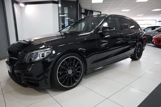 2025 Mercedes-benz C-class