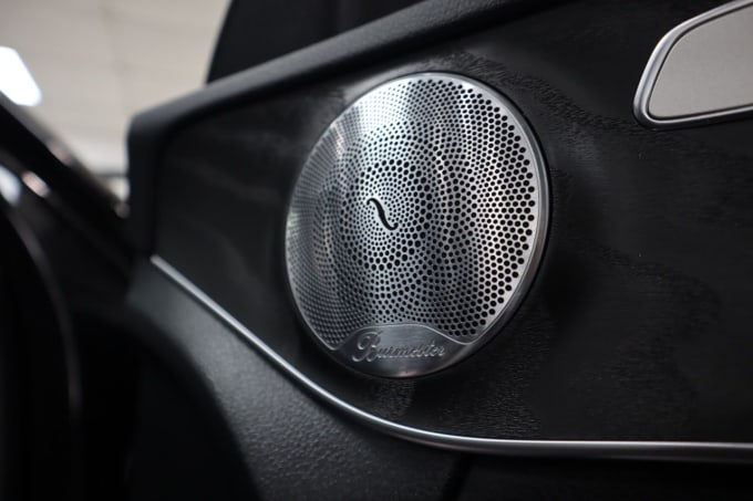 2025 Mercedes-benz C-class