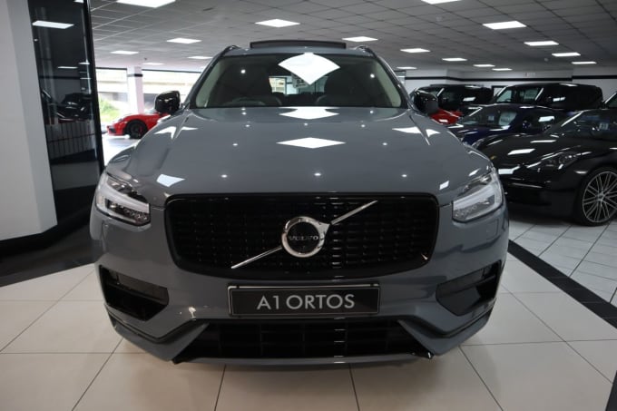 2025 Volvo Xc90