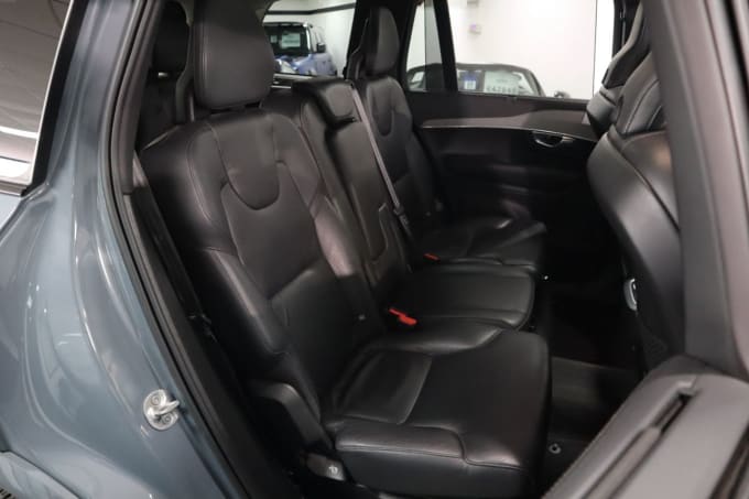 2025 Volvo Xc90