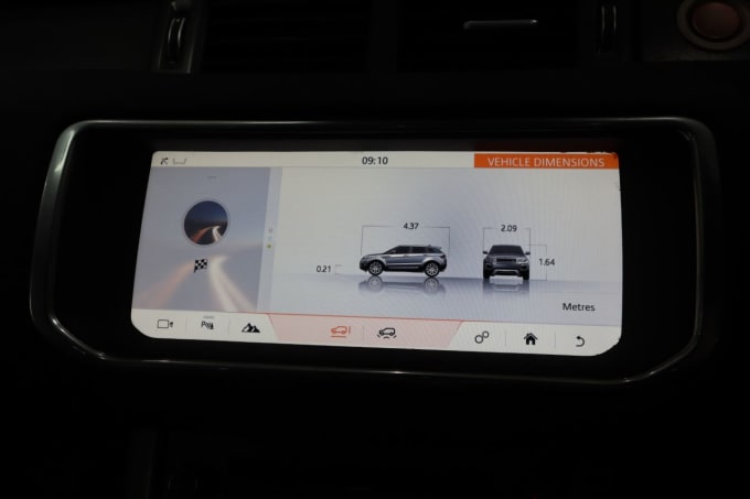 2025 Land Rover Range Rover Evoque