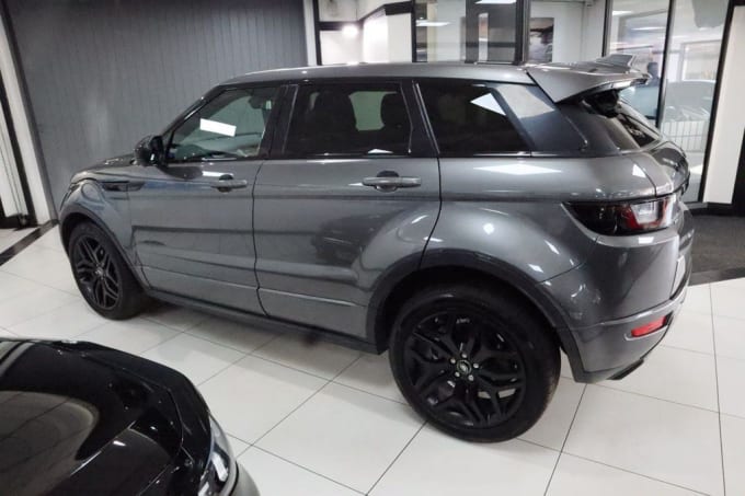 2025 Land Rover Range Rover Evoque