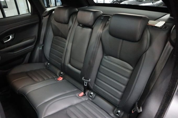 2025 Land Rover Range Rover Evoque
