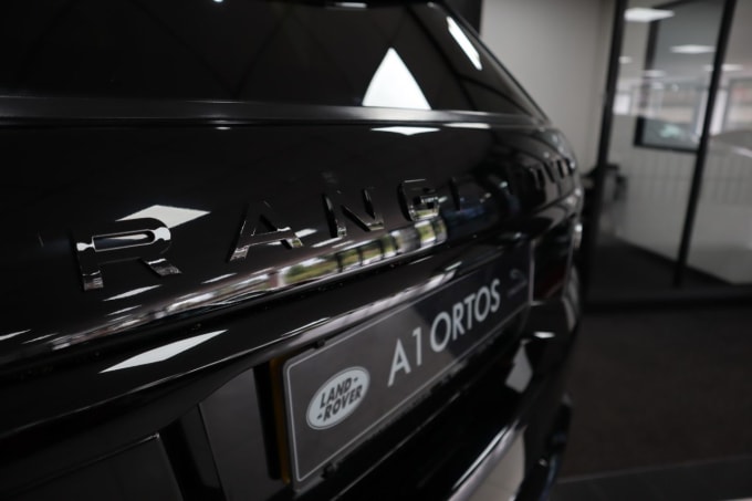 2025 Land Rover Range Rover Sport