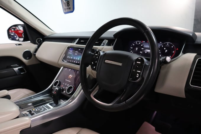 2025 Land Rover Range Rover Sport