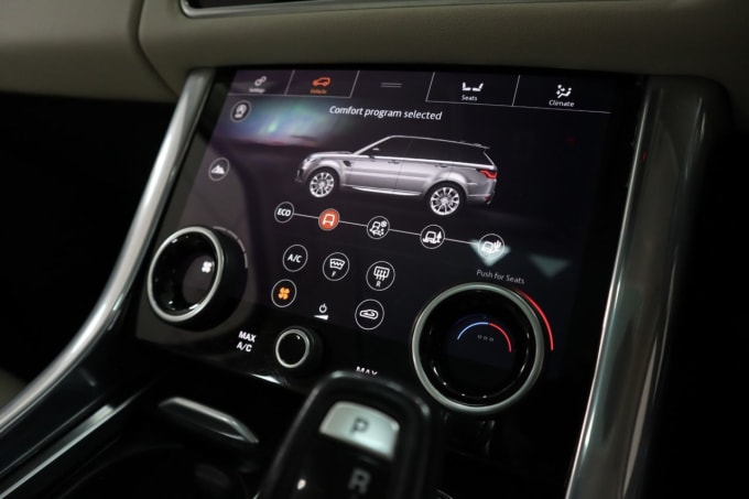 2025 Land Rover Range Rover Sport
