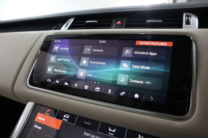 2025 Land Rover Range Rover Sport
