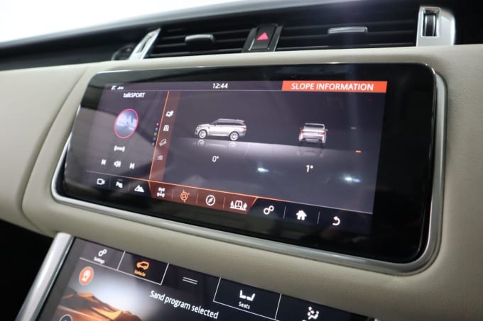 2025 Land Rover Range Rover Sport
