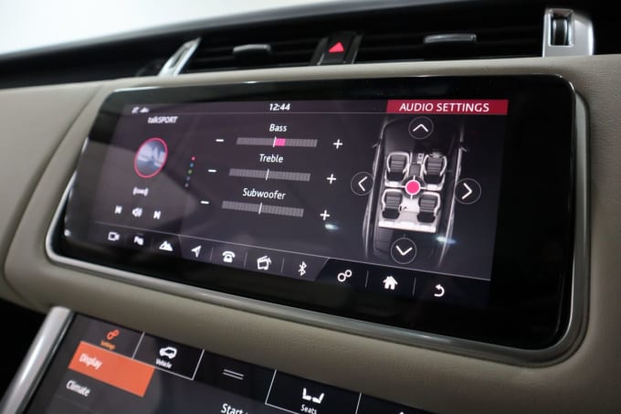 2025 Land Rover Range Rover Sport