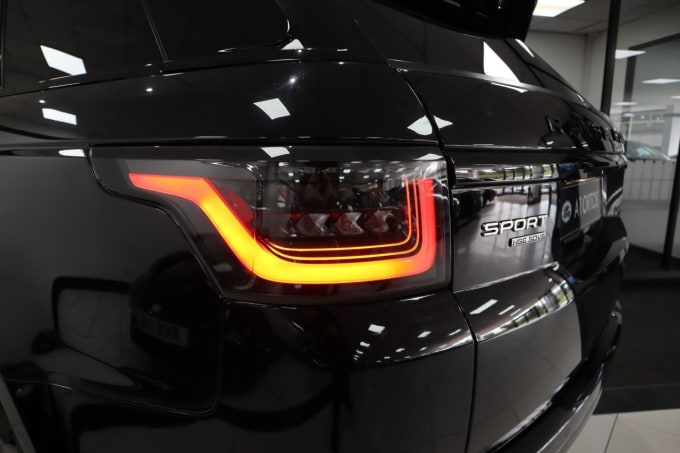 2025 Land Rover Range Rover Sport
