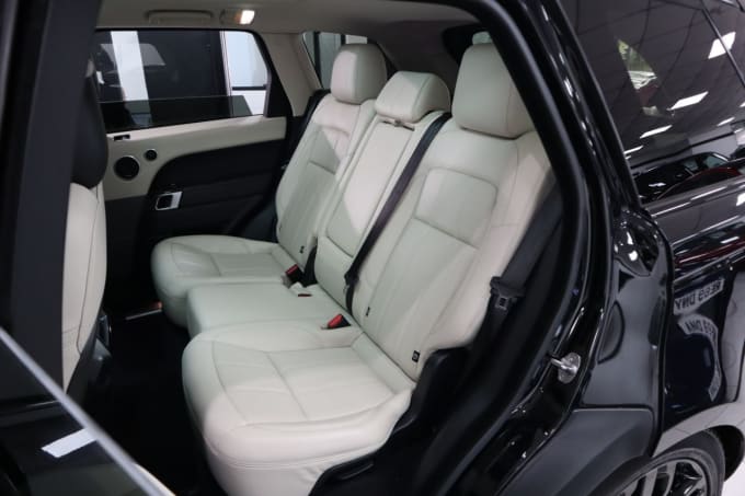 2025 Land Rover Range Rover Sport