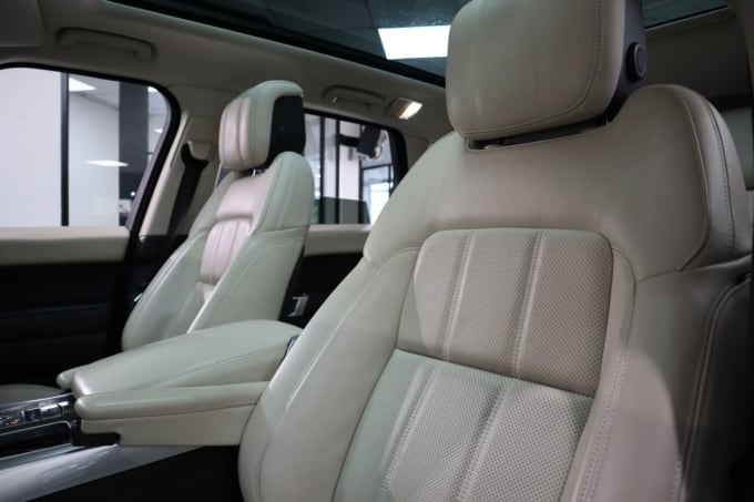 2025 Land Rover Range Rover Sport