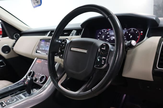 2025 Land Rover Range Rover Sport
