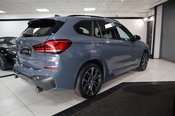 2025 BMW X1