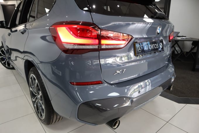 2025 BMW X1