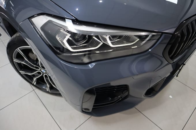 2025 BMW X1