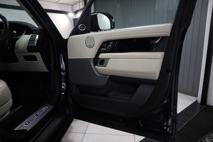 2025 Land Rover Range Rover