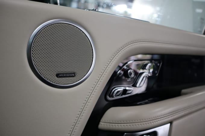 2025 Land Rover Range Rover