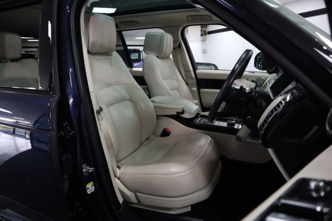 2025 Land Rover Range Rover