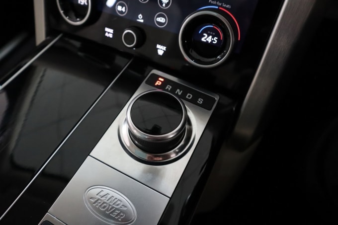 2025 Land Rover Range Rover