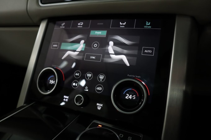 2025 Land Rover Range Rover