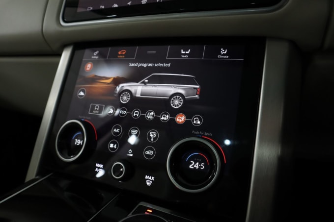 2025 Land Rover Range Rover