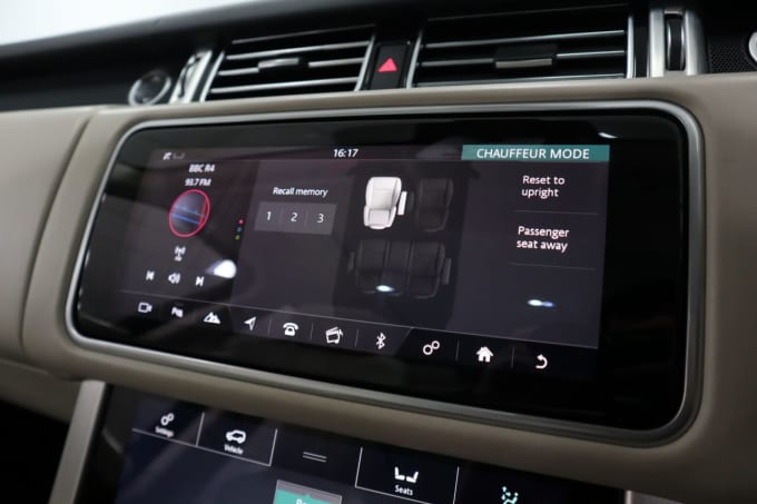 2025 Land Rover Range Rover